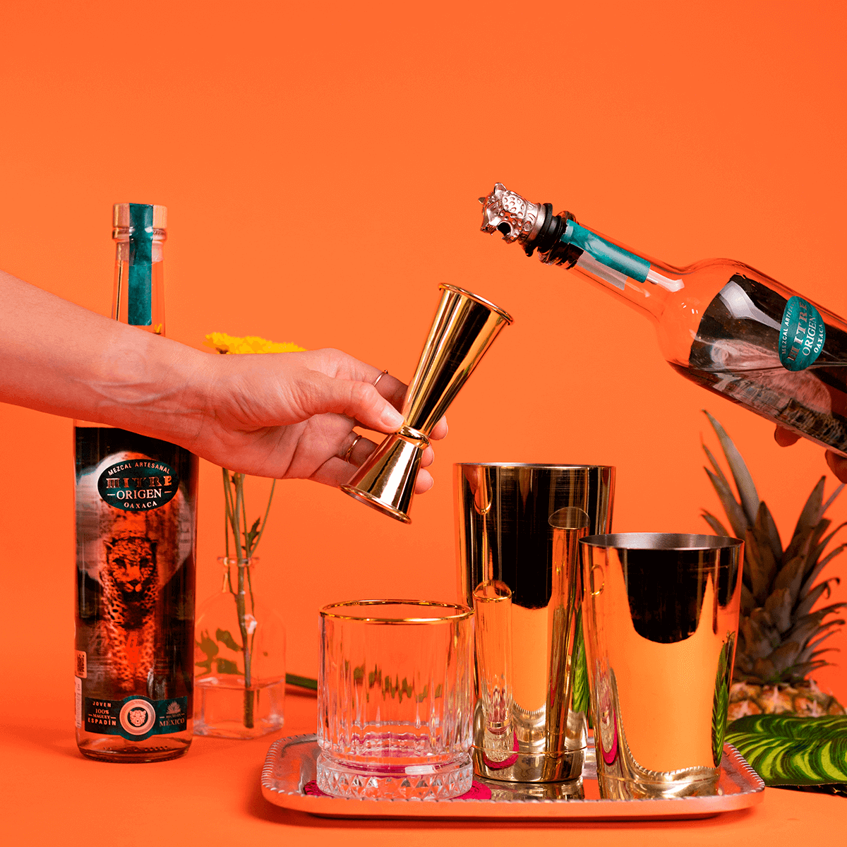 Kit de mixología con Mezcal Mitre Origen para cócteles artesanales