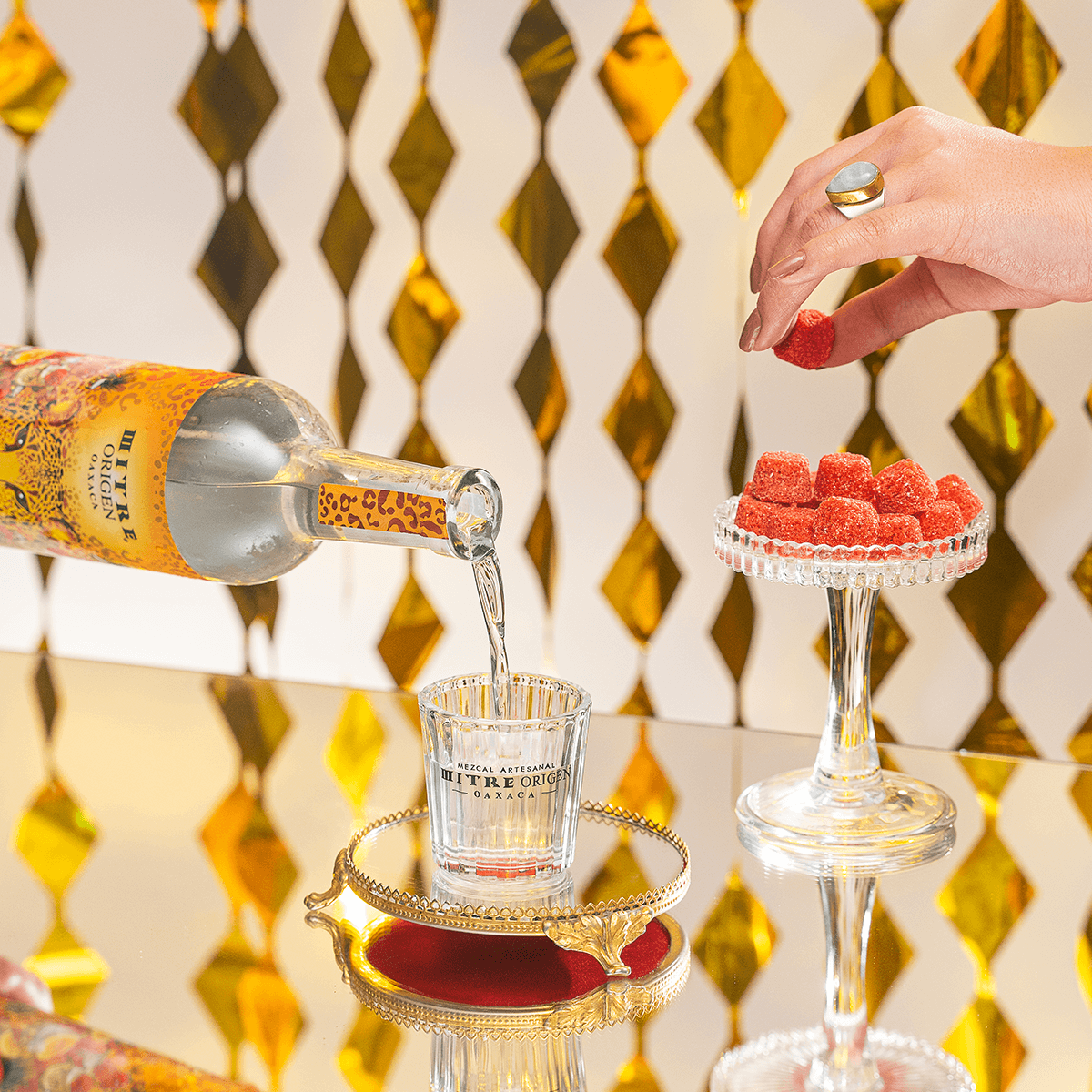 Kit premium Mezcal Mitre Origen con Tamborines - dos botellas de mezcal artesanal y dulces de tamarindo