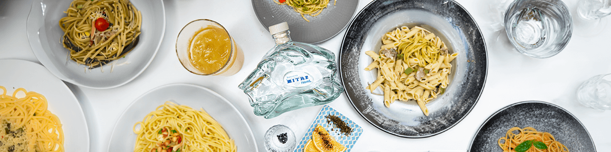 Explorando Maridajes: Pastas que Realzan el Sabor del Mezcal Mitre Triple Agave