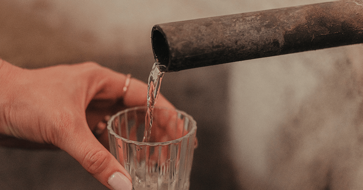 ¿Cómo se destila el Mezcal? - Mezcal Mitre