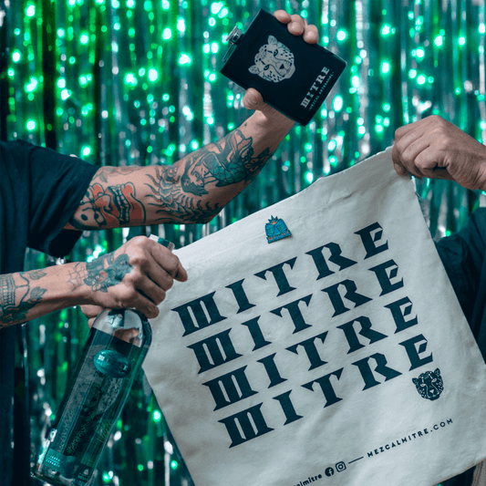 Ecobag ecológica del Kit Party Origen Mezcal Mitre - accesorio sostenible para amantes del mezcal artesanal