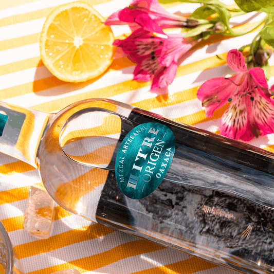 Mezcal Mitre Origen en cóctel artesanal con cítricos frescos